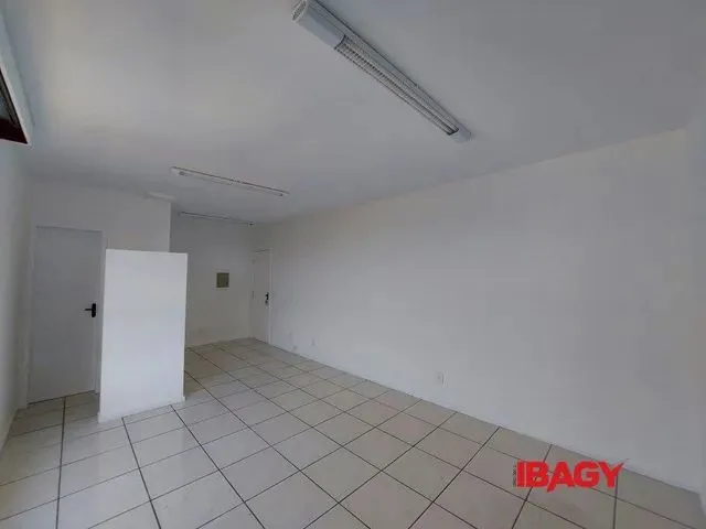 Imagem 1: Sala Comercial Estreito