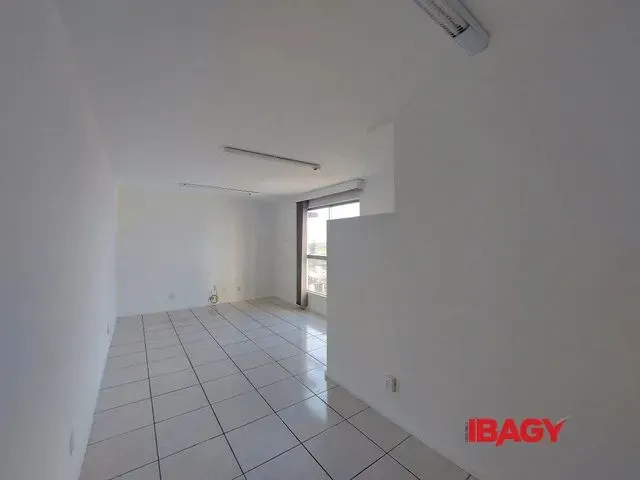 Imagem 2: Sala Comercial Estreito