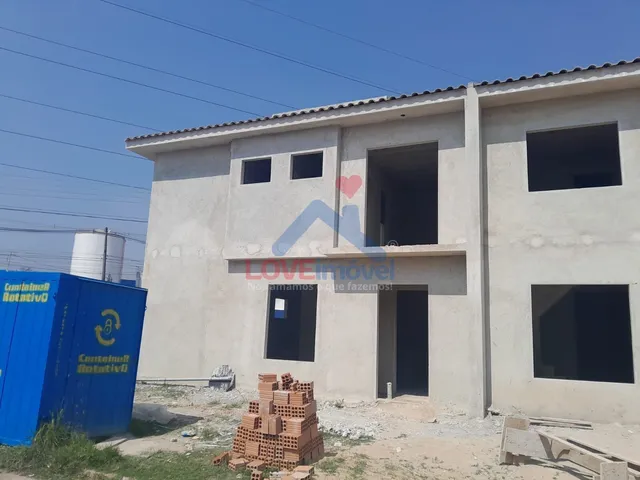 Imagem: Sobrado à venda no bairro Cidade Industrial