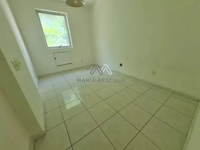 Imagem 15: Apartamento no Jardim Apipema, 3 Quartos Sendo 1 Suíte, Dependência Completa Apartamento