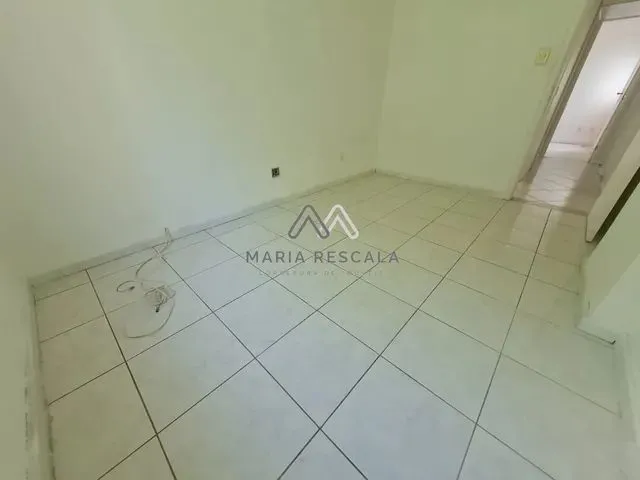 Imagem 8: Apartamento no Jardim Apipema, 3 Quartos Sendo 1 Suíte, Dependência Completa Apartamento
