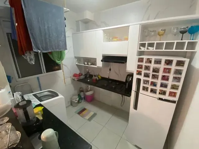 Imagem: O apartamento possui 2 Dormitórios, 1 Banheiro, 1 Vaga na