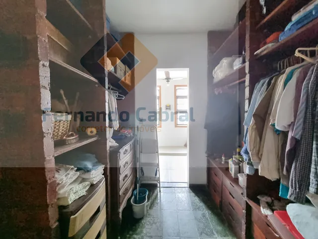 Imagem 5: Imponente casa à venda em Piratininga, Quadra da Praia - 3 quartos, 1 suíte, 2 salas, 4