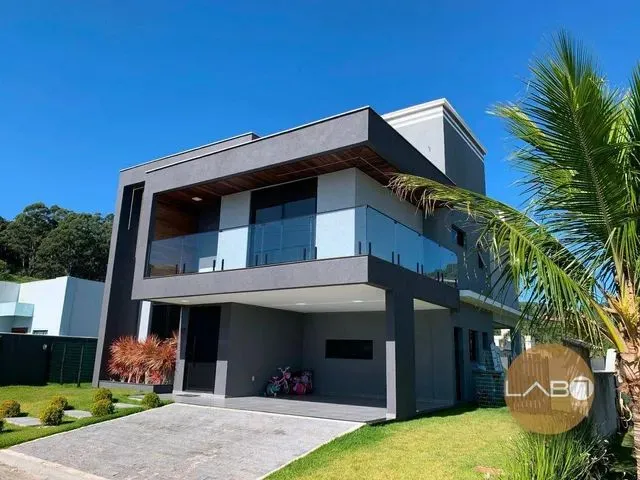 Imagem: Casa em Condomínio Fechado 4 Dorm