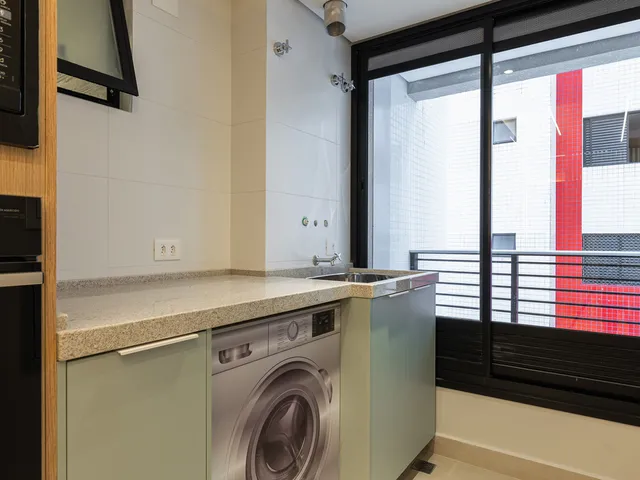 Imagem 2: Apartamento à venda em Curitiba, Ahú, com 2 quartos, 90.76m²