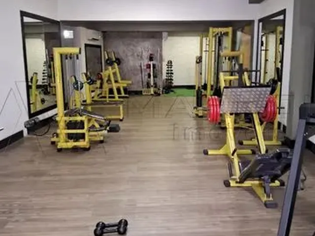 Imagem 3: Prédio Comercial em Neópolis, 1 Casa, 2 Kit Net, Academia, Escritórios, 649M²