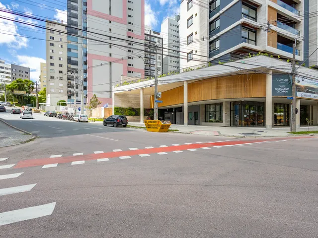 Imagem 3: Cobertura à venda em Curitiba, Champagnat, com 3 quartos, 260,23m²
