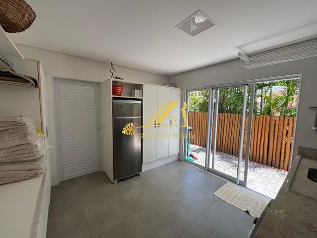Imagem 2: Casa de luxo em Guarajuba. 5 suítes, com mobília refinada e com um requinte