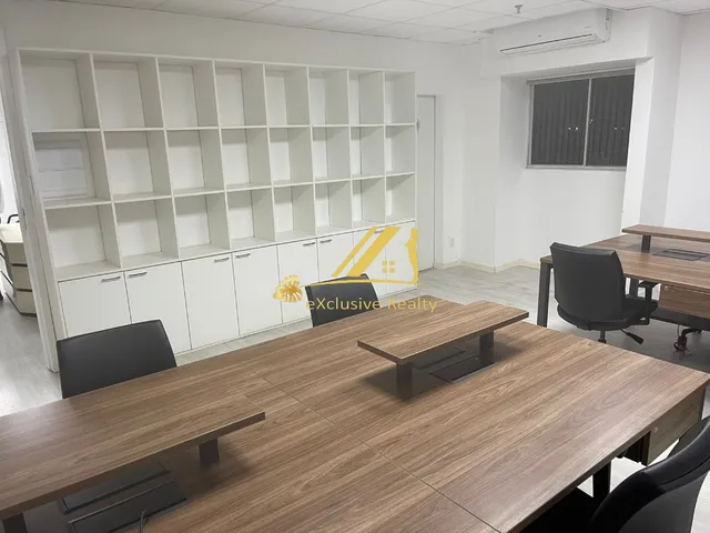 Imagem 4: Aluguel de salas comerciais: Espaço com 5 salas com copa e recepção, 111,70m2. Semi