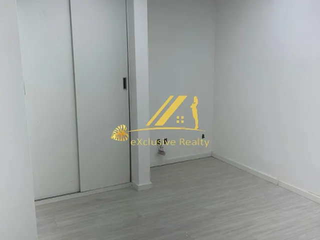 Imagem 12: Aluguel de salas comerciais: Espaço com 5 salas com copa e recepção, 111,70m2. Semi