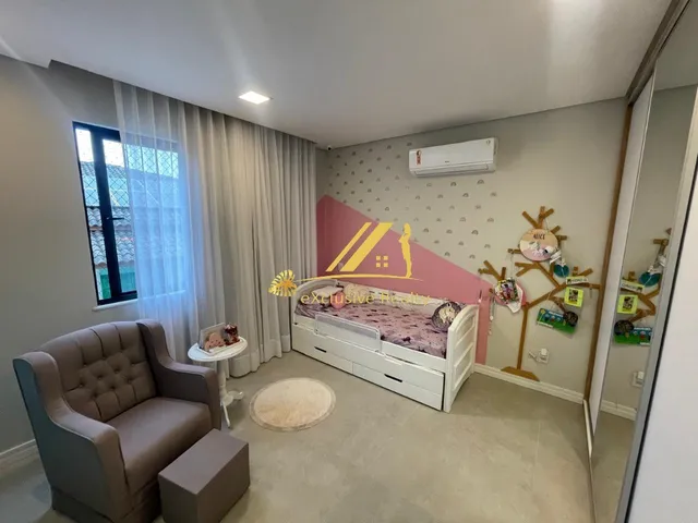 Imagem 10: Casa moderna e sofisticada no Alphaville 1. Condomínio Itaparica. 4 suítes, piscina