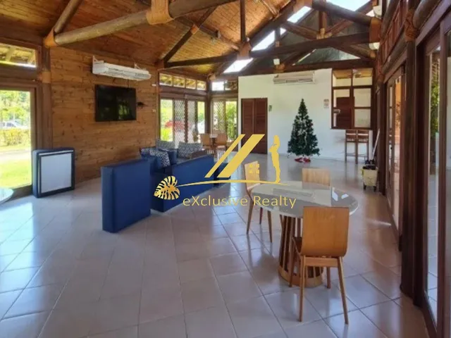 Imagem 7: Casa Moderna no Alphaville Litoral Norte 2. 4 suítes com piscina, área gourmet com