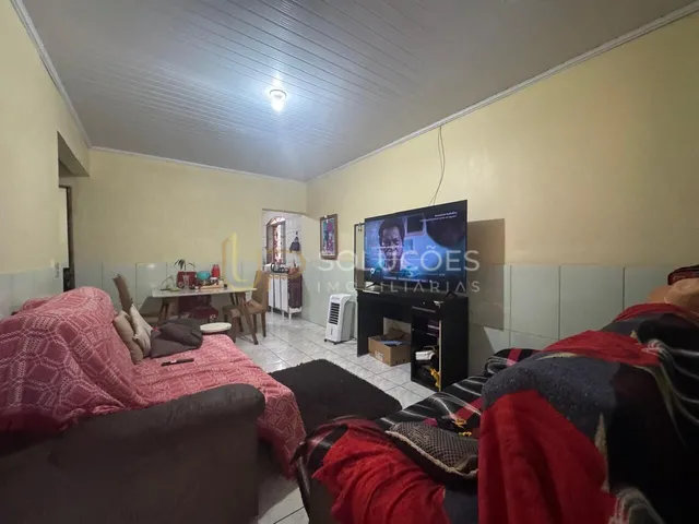 Imagem: Casa 2 Quartos Lote 200m² Solta no Lote