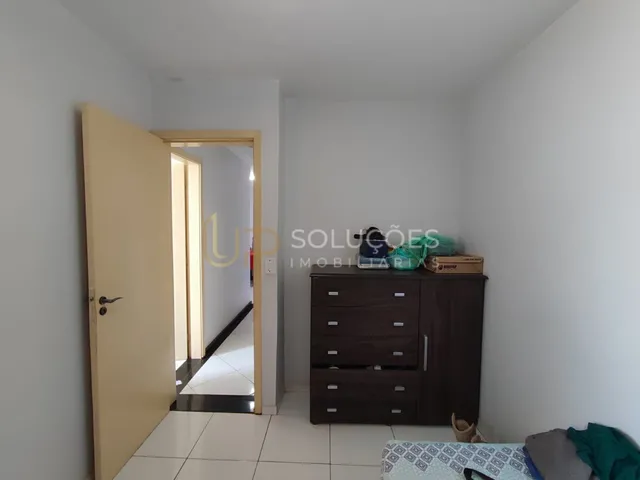 Imagem 2: Apartamento 2 Quartos + Vaga de Garagem