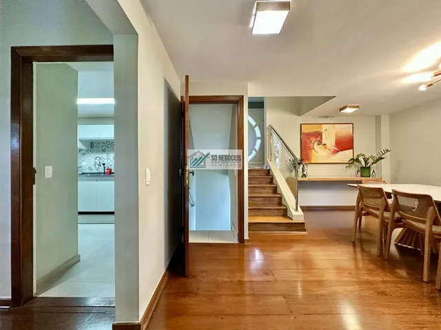 Imagem 16: Casa Contemporânea À Venda no São Paulo II em Cotia com Piscina Aquecida, Espaço Gourmet e 4 Dormitórios