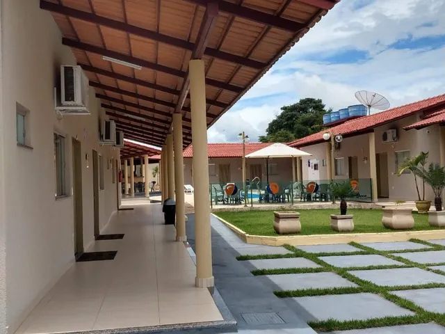 Imagem 4: Casa de Luxo - com 10 Suites e 11 banheiros à Venda, 600 m²