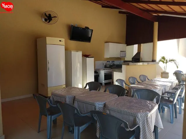 Imagem 9: Casa de Luxo - com 10 Suites e 11 banheiros à Venda, 600 m²