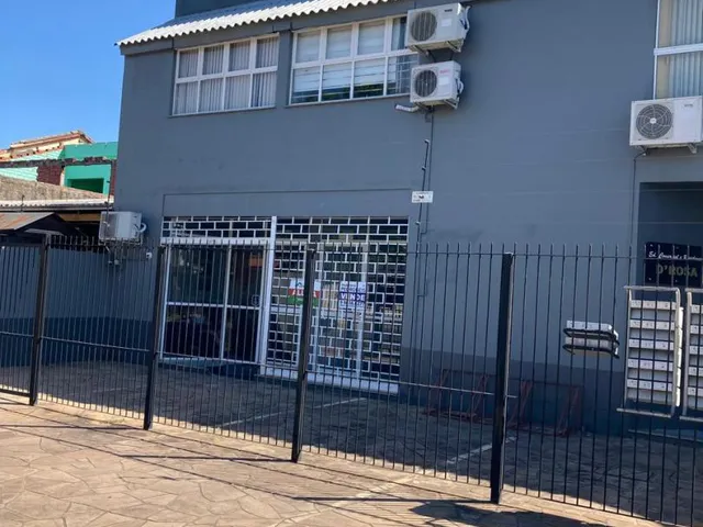 Imagem 2: Sala Comercial Loja com venda por R$110.000
