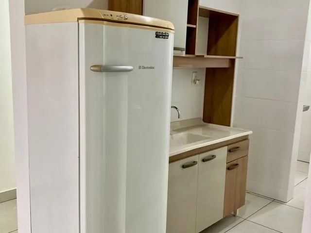 Imagem 4: APARTAMENTO Apartamento com 2 dormitórios