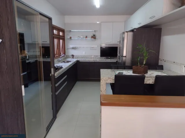 Imagem 6: CASA Casa com 3 dormitórios