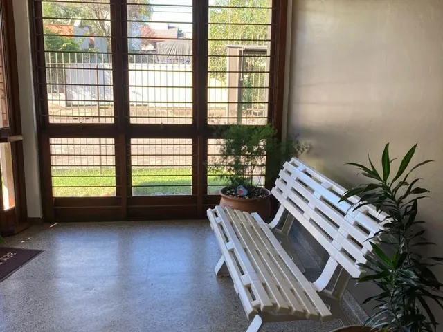 Imagem 2: APARTAMENTO Apartamento com 3 dormitórios
