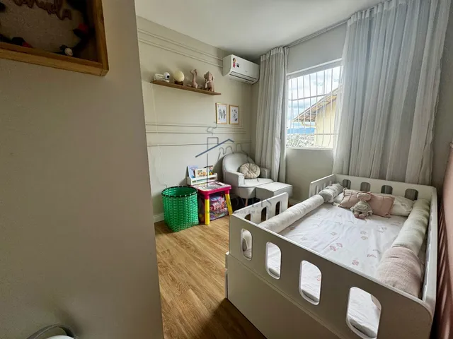 Imagem 2: LINDA CASA GEMINADA COM ENTRADA INDIVIDUAL E 2 SUÍTES - CAMARGOS