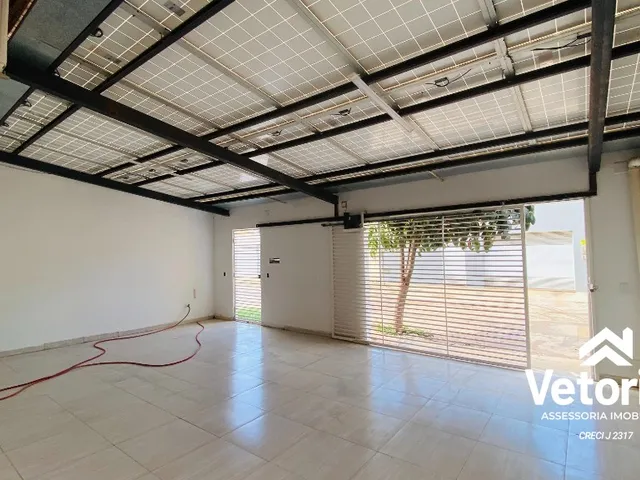 Imagem 7: Casa para aluguel - 2 quartos, com 01 suíte, closet, piscina e energia solar