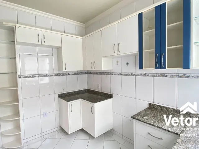 Imagem 4: Sobrado com 3/4, sendo 02 suítes , sala ampla, cozinha com armários, excelente!