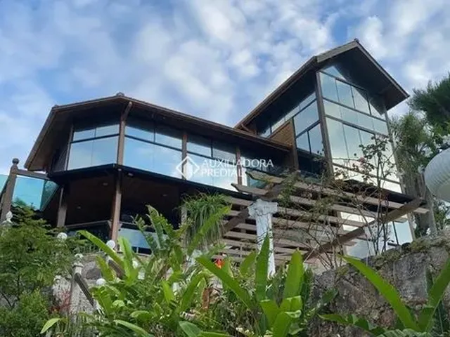 Imagem: Florianópolis - Casa Padrão - Praia Brava