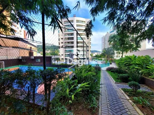 Imagem 8: Espaçoso apartamento de 4 Dormitórios e 2 Vagas no Itacorubi
