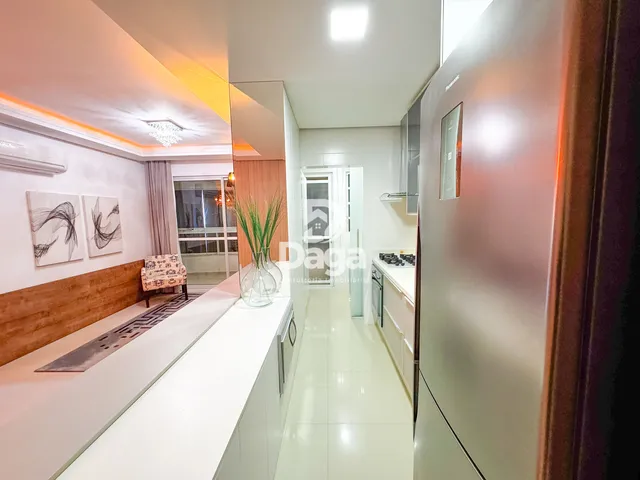 Imagem 9: Apartamento na Agronômica - 2 dormitórios, sendo 2 suites - Florianópolis/SC