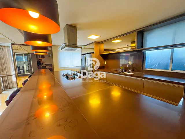 Imagem 10: Apartamento na Agronômica - 2 dormitórios, sendo 2 suites - Florianópolis/SC