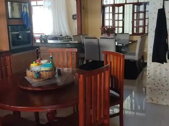 Imagem 6: Vendo Casa Zerao. Piscina, Churrasqueira, 300m² de Áreae4 Vagas na...