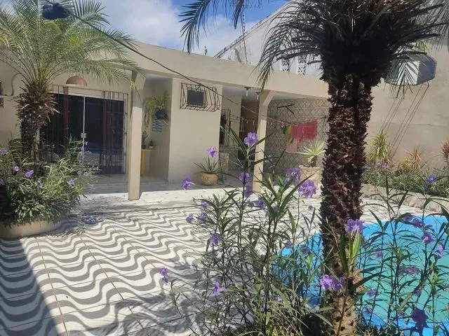 Imagem 2: Vendo Casa Zerao. Piscina, Churrasqueira, 300m² de Áreae4 Vagas na...