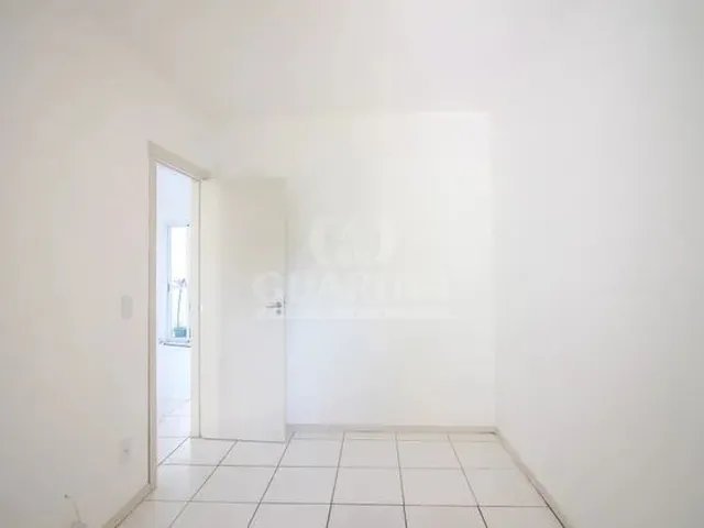 Imagem 13: Casa com 3 Dormitórios e 2 Vagas em Condomínio