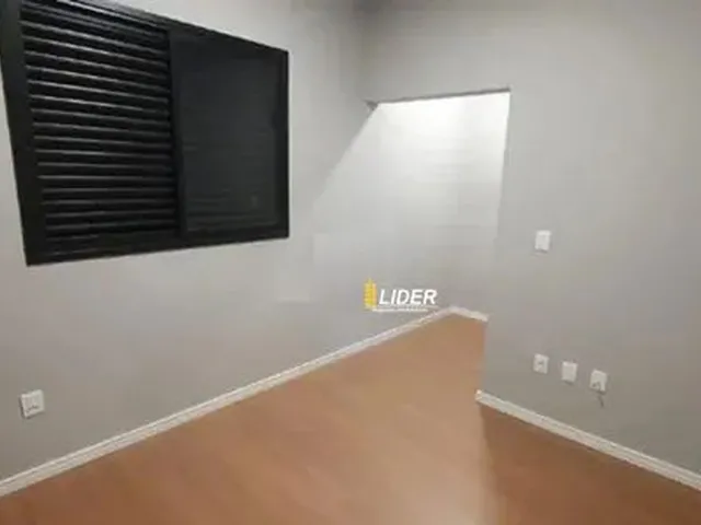 Imagem 9: Casa À Venda, 3 Quartos, 3 Suítes, 1 Vaga, Bosque dos Buritis - Uberlândia/Mg