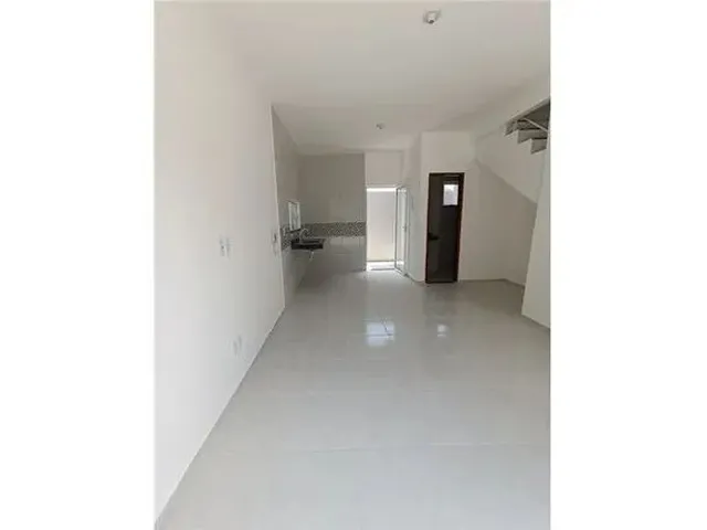 Imagem 8: Casa para Venda Tem 76 Metros Quadrados com 2 Quartos em Centro - Caucaia - Ce