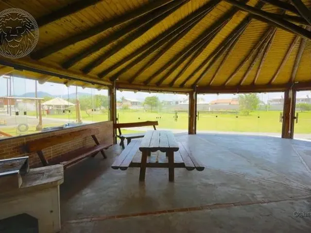 Imagem 3: Florianópolis - Casa Padrão - Campeche