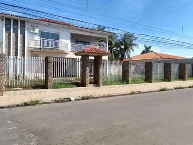 Imagem: Sobrado Comercial e Residêncial no Bairro