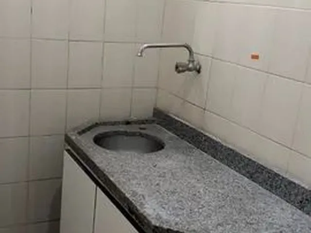 Imagem 2: Edificio Marina Galpão / depósito com 2 banheiros