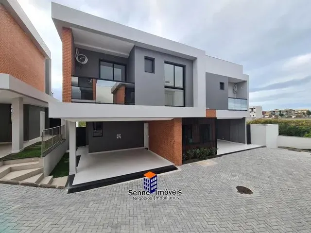 Imagem: Casa Duplex em Condomínio - 3 Quartos