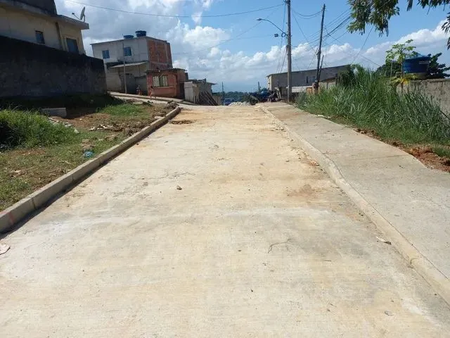 Imagem 2: Casa Duplex de 3 Quartos em Belford Roxo