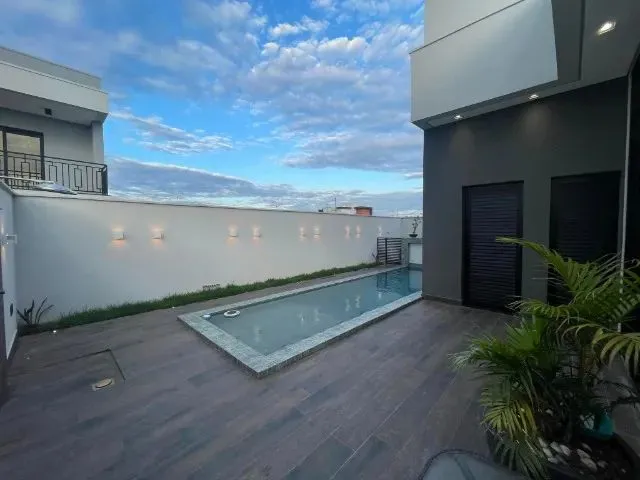 Imagem 3: Casa À Venda no Cond. Alphaville