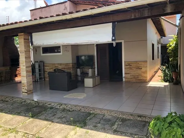 Imagem: Casa no Altos do Calhau Próximo Ao Condomínio