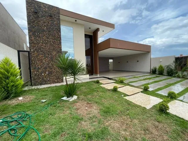 Imagem 1: Casa Térrea, 3 Suítes - Rua Jacarandá - Ponte Alta Norte