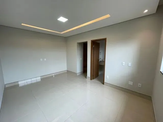 Imagem 8: Casa Térrea, 3 Suítes - Rua Jacarandá - Ponte Alta Norte