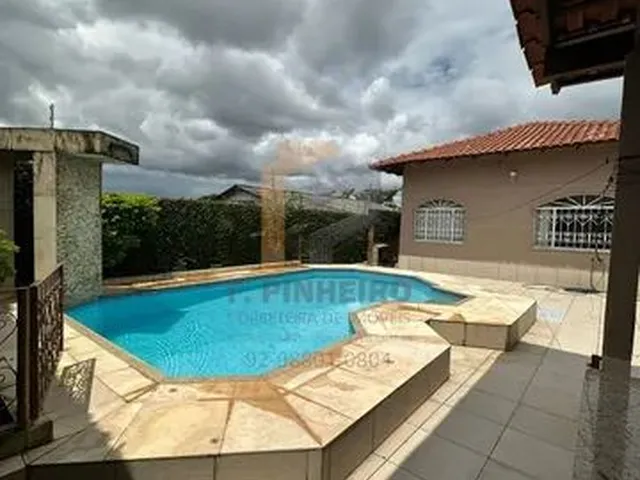 Imagem: Casa no Parque Dez - 04 Quartos - 05 Vagas