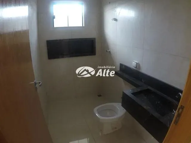 Imagem 3: Venda Casa com 3 dormitórios