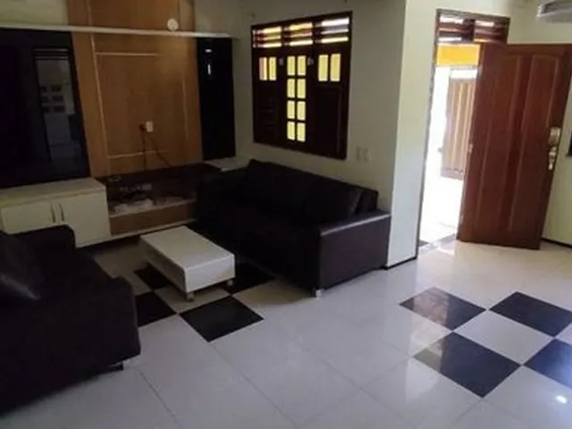 Imagem: Cd 107, Parquelandia, Casa Duplex, 05 Quartos
