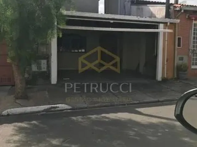 Imagem: A casa possui 3 Dormitórios, 2 Suítes, 3 Banheiros, 2